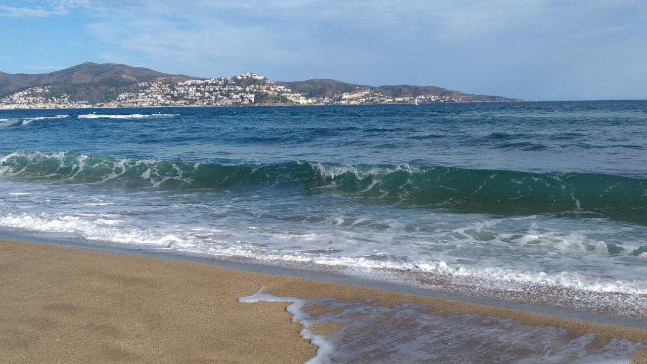 Apartmán Brisa De Mar Empuriabrava Exteriér fotografie