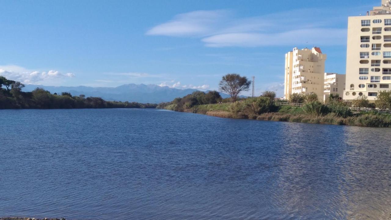 Apartmán Brisa De Mar Empuriabrava Exteriér fotografie